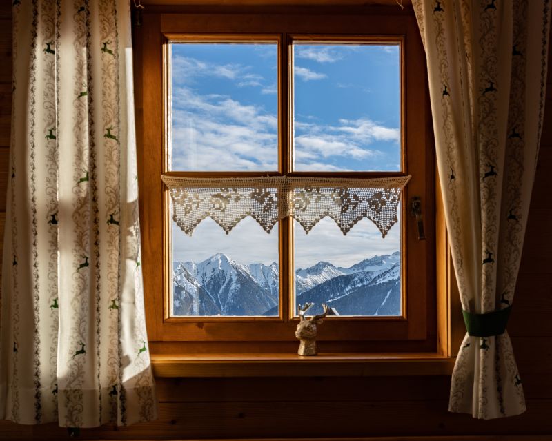 Exterior Window Molding Repair in Conroe, TX